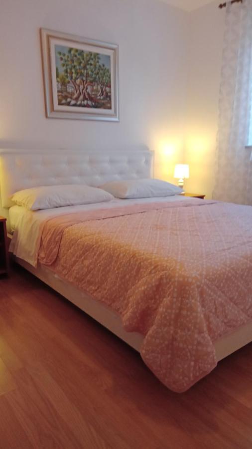 Apartments Radovic Labin  Exterior foto