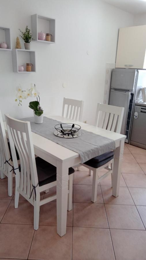 Apartments Radovic Labin  Exterior foto