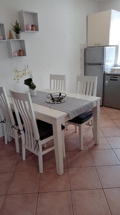 Apartments Radovic Labin  Exterior foto