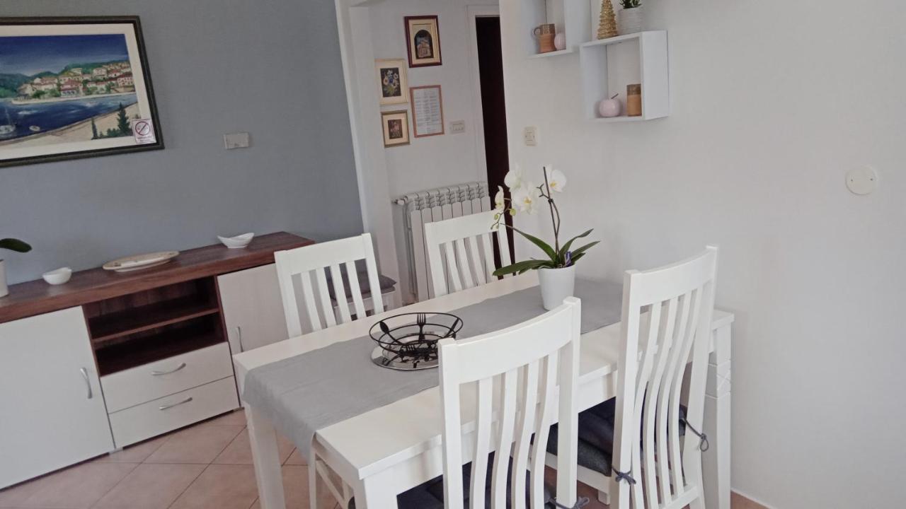 Apartments Radovic Labin  Exterior foto